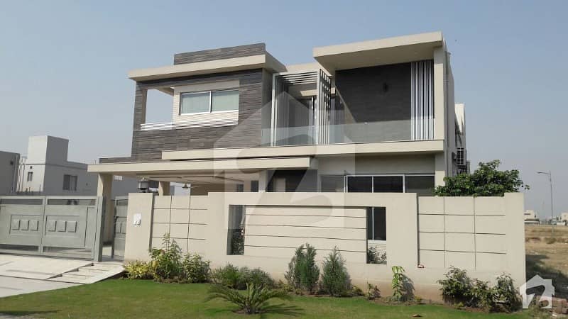 1 Kanal Slightly Used House For Rent In DHA Phase 5 Block C