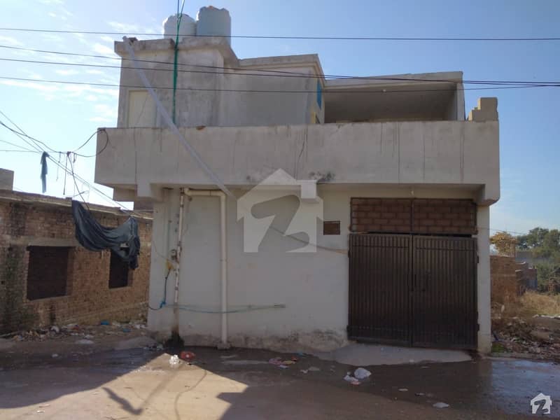 کہکشاں کالونی اڈیالہ روڈ راولپنڈی میں 4 کمروں کا 4 مرلہ مکان 40 لاکھ میں برائے فروخت۔
