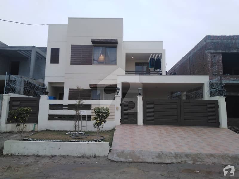 12 Marla Installment Villa For Sale