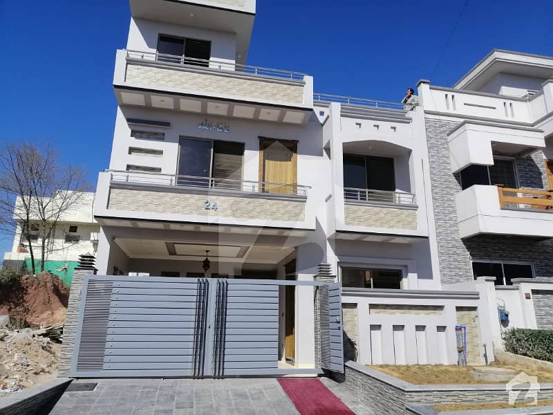 30x60 Brand New Sun Facing Beautiful House For Sale In G-13