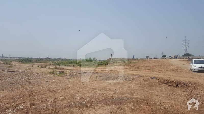 I-12/4 Corner Plot Street Size 50x40 Feet VVip Location Level