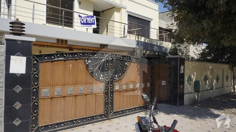 Portion Available On Rent In Bahria Town Lahore