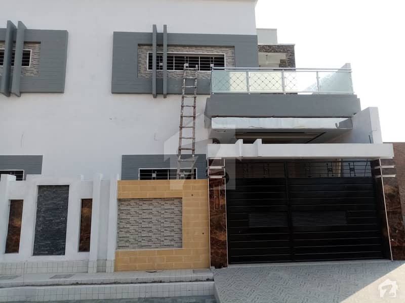 Double Storey Luxury Home For Rent