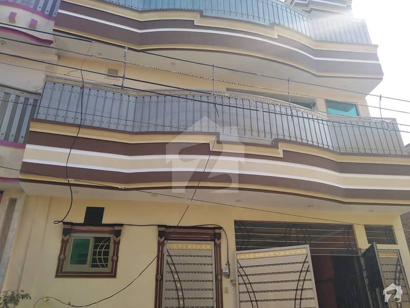 دورنپور پشاور میں 6 کمروں کا 5 مرلہ مکان 1.3 کروڑ میں برائے فروخت۔
