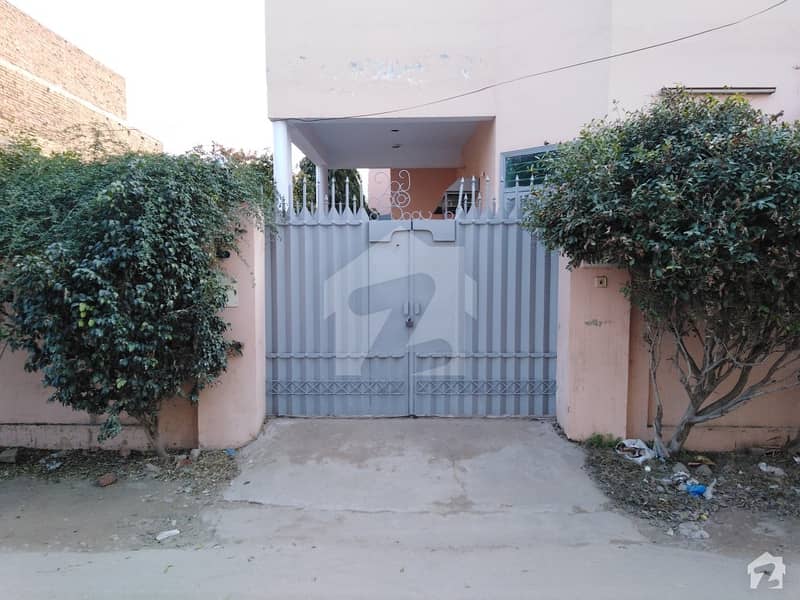 14 Marla Double Storey House For Rent