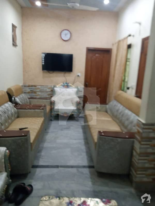 فیروزپور روڈ لاہور میں 3 کمروں کا 3 مرلہ مکان 68 لاکھ میں برائے فروخت۔