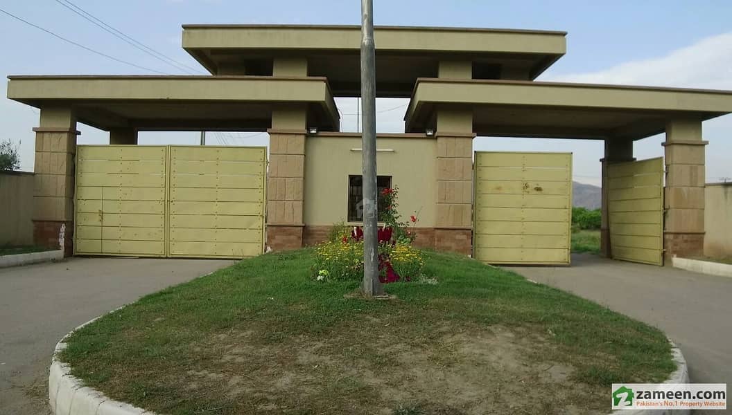 A One Acre Farm House Plot In Wakefield Gardens Orchard Farm Scheme