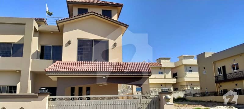1 Kanal House For Sale In Bahria Town Phase 3