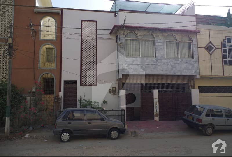 Double Storey Well Maintained House Gulberg Block 18