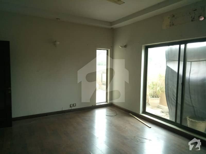 1 Kanal House Is Available For Rent Located In Phase 4 Block Dd Dha Defence