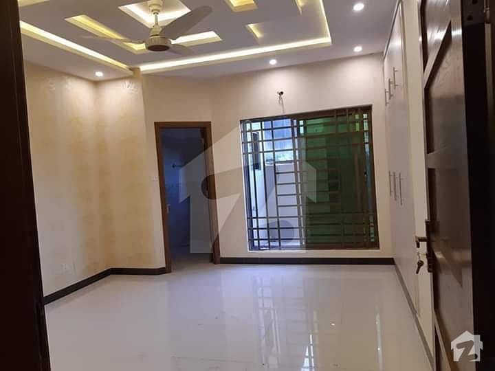 V Beautiful 5 Marla Independent Full House Available For Rent In Gulraiz