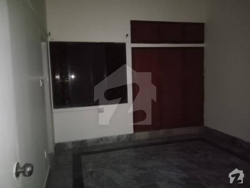 Portion For Rent GulshaneIqbal Block 10A, GulshaneIqbal, Gulshan