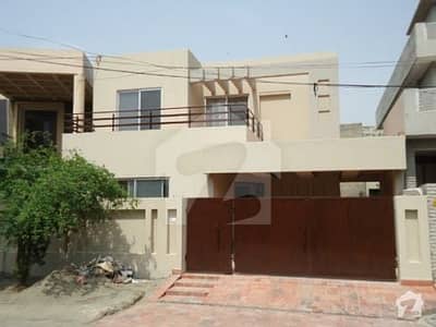 Double Story Bungalow Near Park 10 Marla Available For Sale In DHA Phase 3 Z