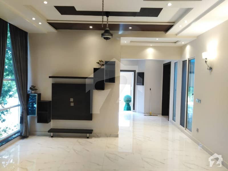 10 MARLA UPPER PORTION FOR RENT IN SECTOR C BAHRIA TOWN LAHORE