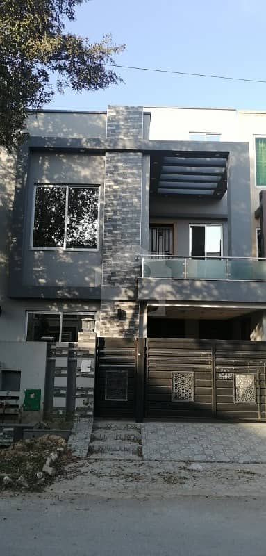 5 Marla Like Brand New House Available For Rent In Sector D