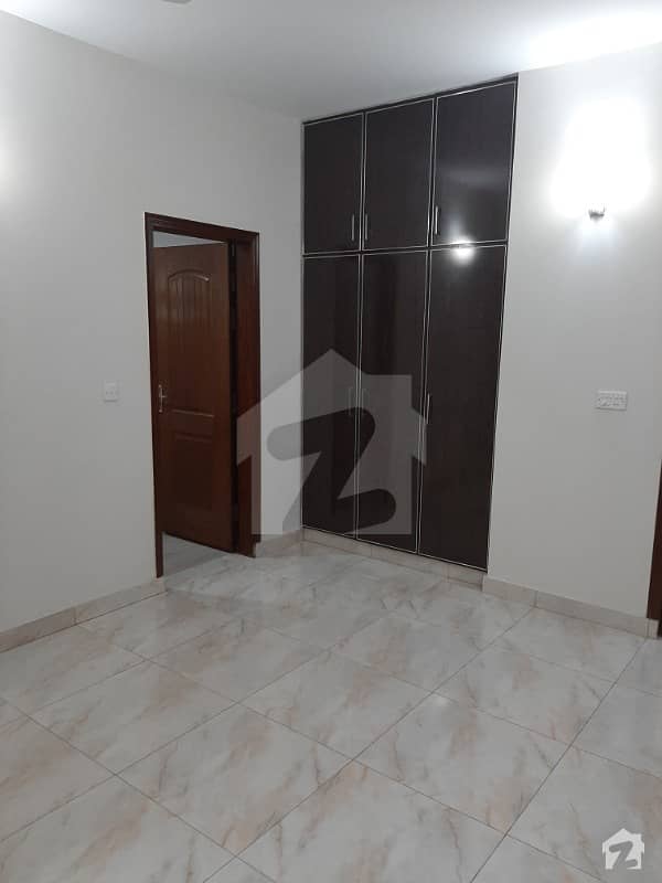 Ground Floor 4 Bed Flat For Rent In Asakri 11 Lahore