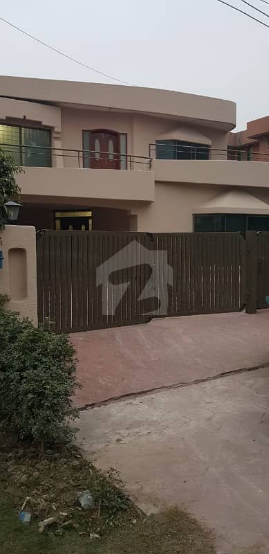 1 Kanal Beautiful House For Rent