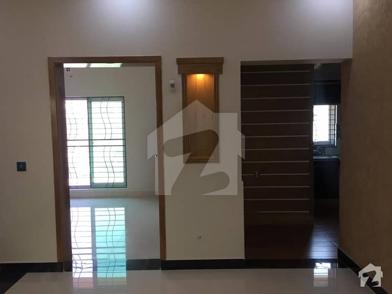 5 MARLA UPPER PORTION AVAILABLE IN CC BLOCK SECTOR D BAHRIA TOWN LAHORE