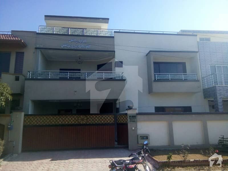 D-17 MVHS 40*80 House for Sale
