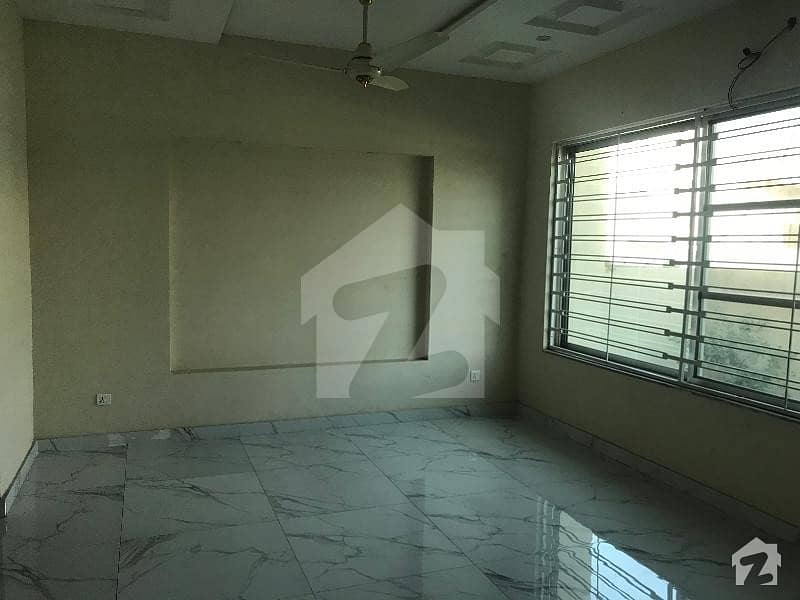 8 MARLA UPPER NEW PORTION FOR RENT IN MILITARY ACCOUNTS