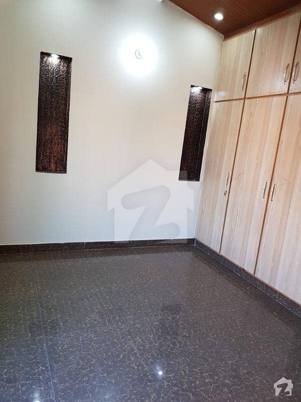 1 Kanal Upper Portion Is Available For Rent 3 Bed New Type