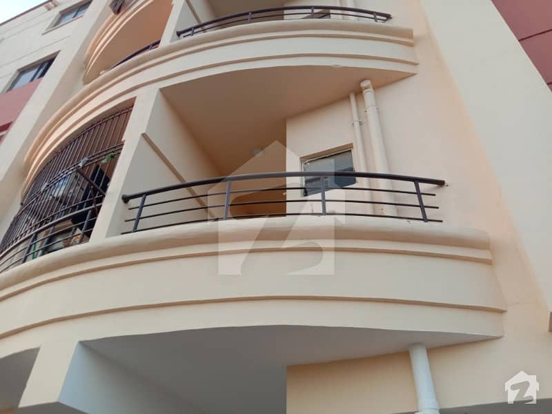 West Open 1st Floor Flat Is Available For Sale