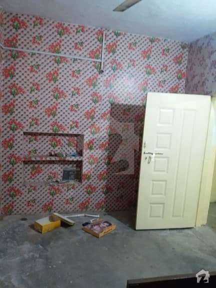 گجر پورہ لاہور میں 4 کمروں کا 3 مرلہ مکان 36 لاکھ میں برائے فروخت۔