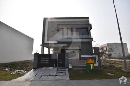 5 Marla Brand New Royal Class Luxury Bungalow Available For Sale 5 Marla Brand New Royal Class Luxury Bungalow Available For Sale