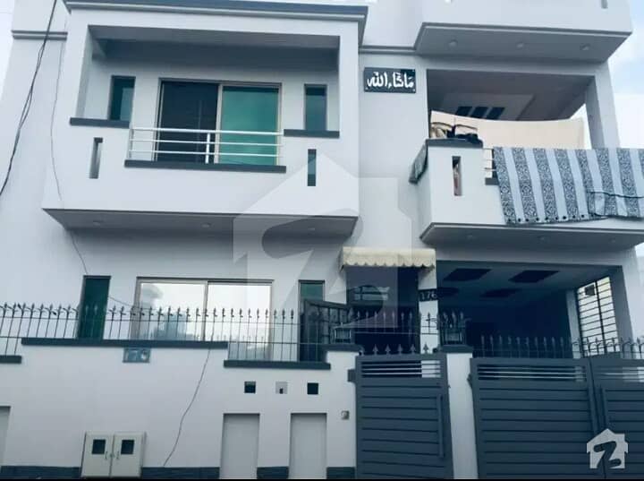 double storey House for rent In I-10-2 size 6 Marl and broing