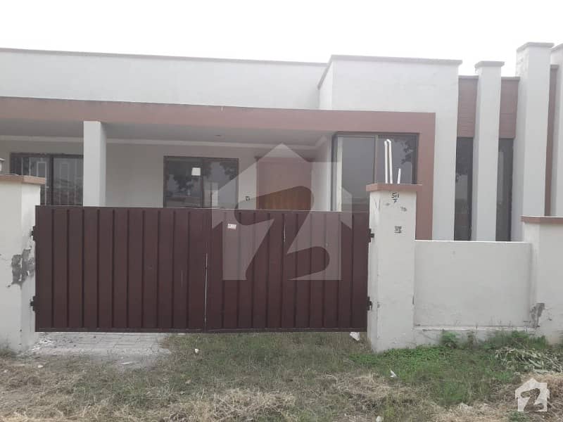 Single storey brand new near to park