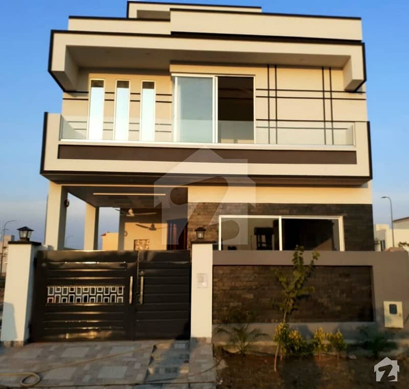 Brand New Modern Design Stylish Bungalow For Rent At Dha 9 Town