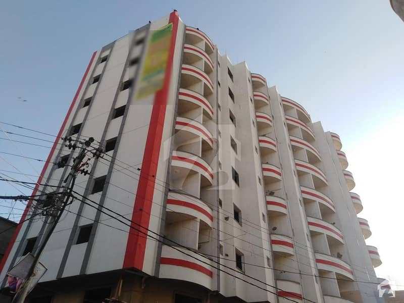 ناظم آباد - بلاک 5 ناظم آباد کراچی میں 2 کمروں کا 3 مرلہ فلیٹ 28 لاکھ میں برائے فروخت۔