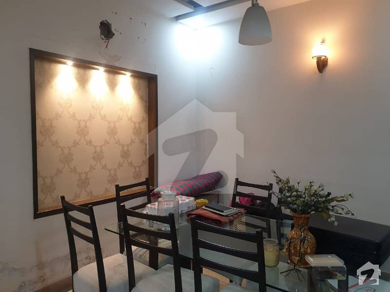 اسٹیٹ لائف ہاؤسنگ سوسائٹی لاہور میں 3 کمروں کا 10 مرلہ مکان 70 ہزار میں کرایہ پر دستیاب ہے۔