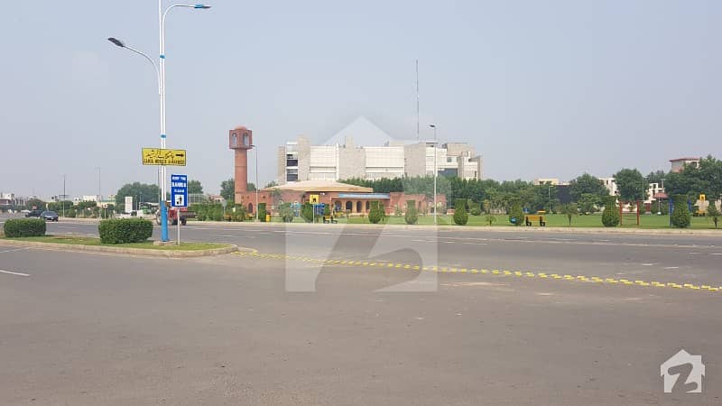 Hot Location 8 Marla Residential Plot For Sale In Phase 2 Bahria Orchard