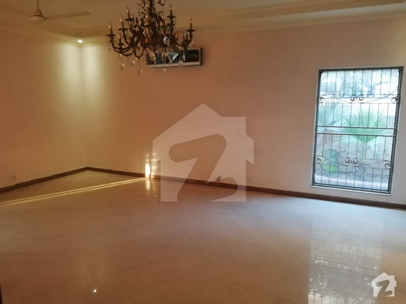 01 Kanal Slightly Used Owner Build House Available For Sale In Dha Phase 3 Z Block