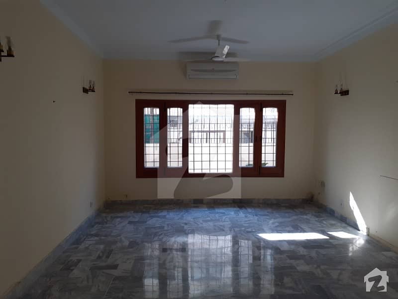 F-10 - 20x40 Ground Portion For Rent 1 Bed Rooms With Attached Bath  F10 Prime Location