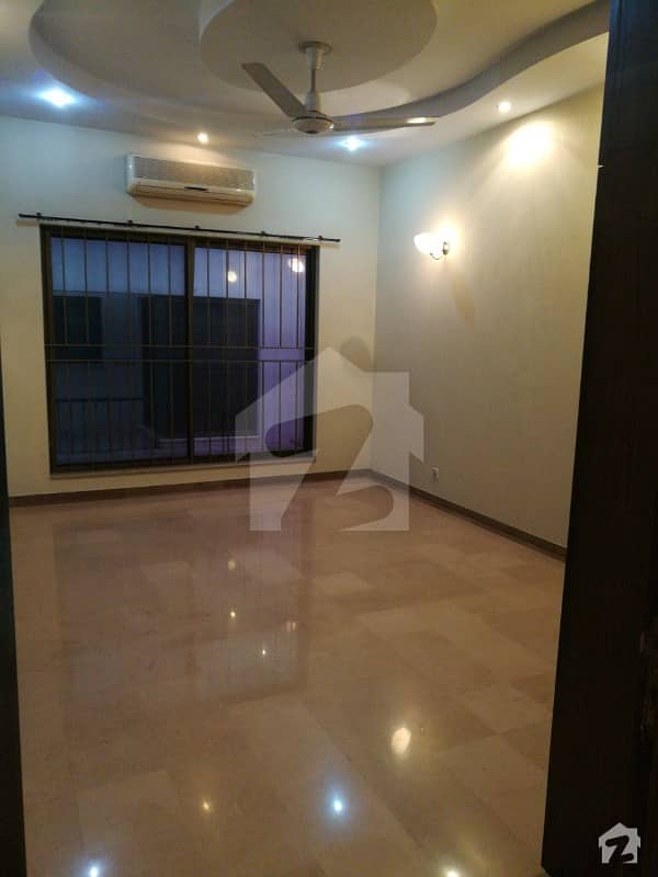 1 Kanal Stylish Full House For Rent In Dha Phase 4
