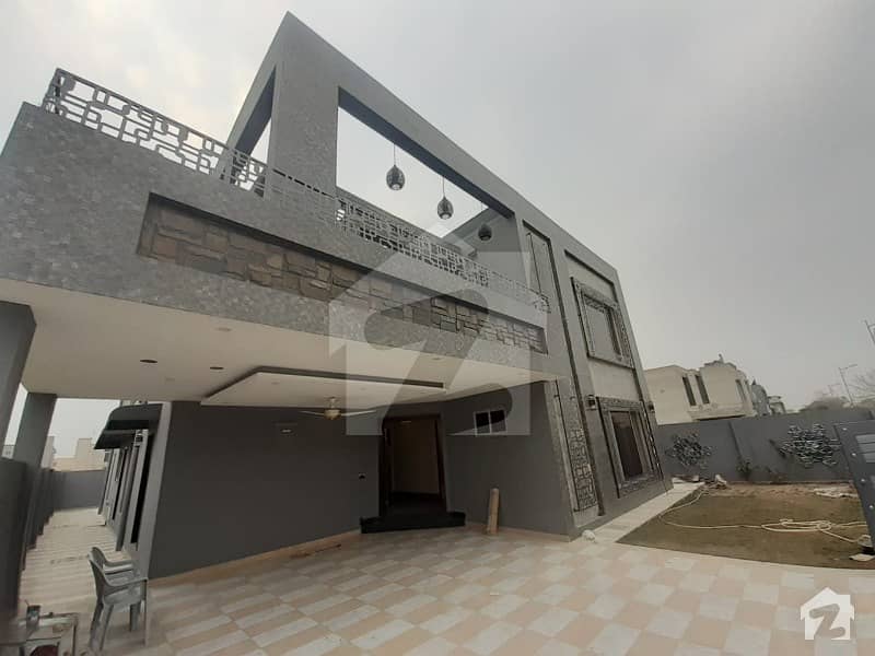 1 Kanal Marvellous Bungalow With Basement For Rent DHA Phase 6