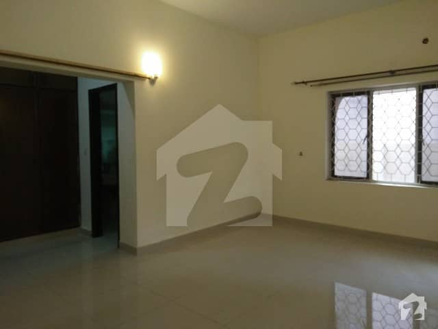 1 Kanal House for RENT