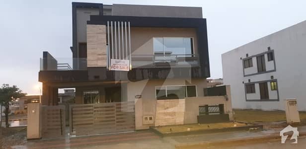 Block d house . semi corner . 10 marla lawn Block d house . semi corner . 10 marla lawn