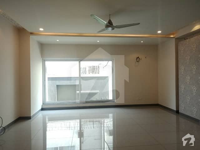 1 Kanal House For Rent 6 Bedroom With Attached Washroom 2 Servant Quarter Gulberg