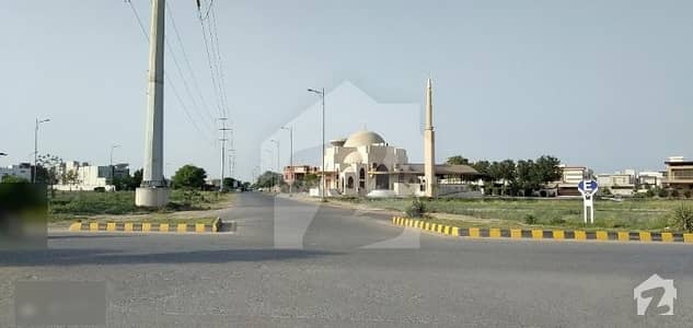ڈی ایچ اے فیز 4 - بلاک ایفایف فیز 4 ڈیفنس (ڈی ایچ اے) لاہور میں 8 مرلہ کمرشل پلاٹ 18 کروڑ میں برائے فروخت۔ ڈی ایچ اے فیز 4 - بلاک ایفایف فیز 4 ڈیفنس (ڈی ایچ اے) لاہور میں 8 مرلہ کمرشل پلاٹ 18 کروڑ میں برائے فروخت۔