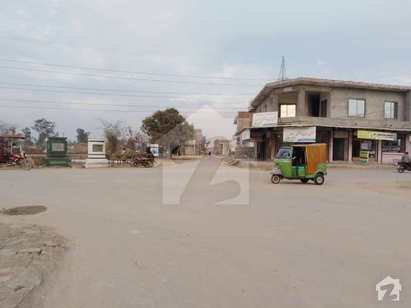 9 Marla Plot For Sale On Main Boulevard Road In Gulshan-E-Iqbal Colony College Road