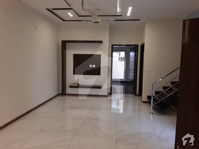 Lavish Location 6 Marla Modern House For Rent With Real Picture