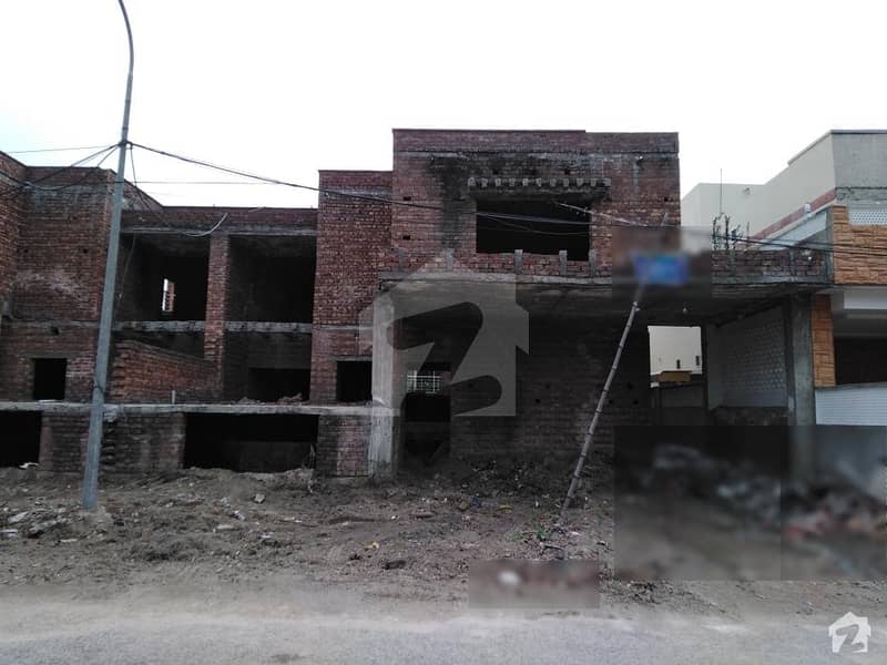 ڈیوائن گارڈنز ۔ بلاک اے ڈیوائن گارڈنز لاہور میں 5 کمروں کا 12 مرلہ مکان 1.48 کروڑ میں برائے فروخت۔
