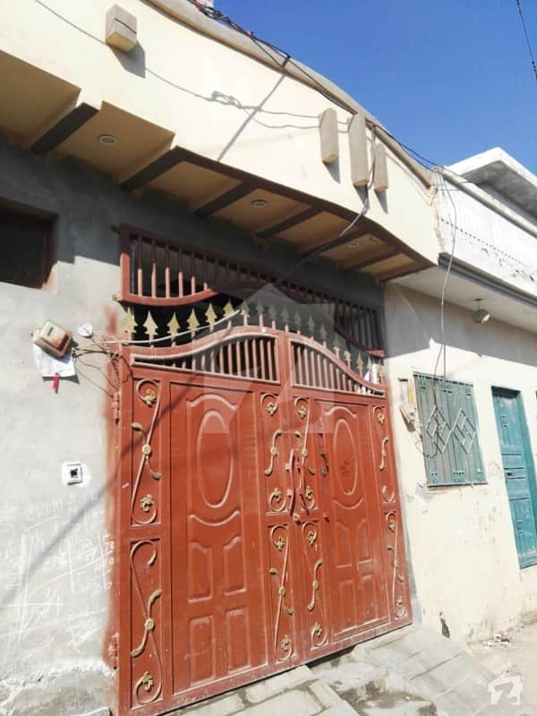 چاکرہ راولپنڈی میں 2 کمروں کا 3 مرلہ مکان 26 لاکھ میں برائے فروخت۔