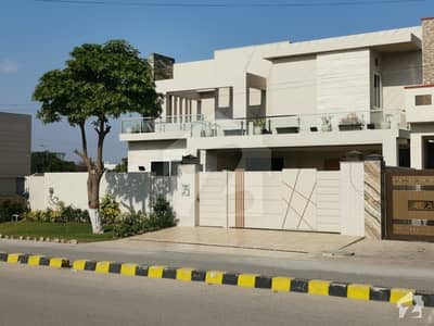 1 Kanal Supreme Furnished House For Sale 1 Kanal Supreme Furnished House For Sale