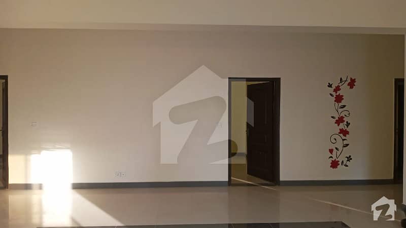 2nd Floor With Lift Gorgeous Design Spacious Apartment For Rent In Askari 5