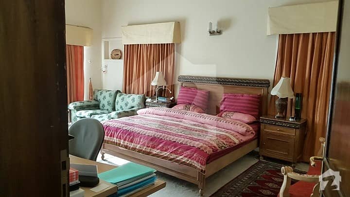 2280 square feet beautiful furnished flat for sale in islamabad experssway fazabad