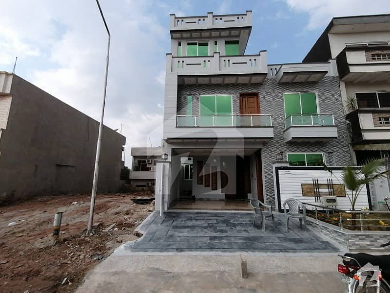 30x60 Brand New House Is Available For Sale At G13 Isalamabad